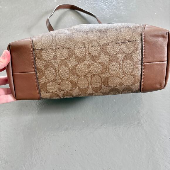 Coach Signature Canvas Zip Top Tote Bag F29208 Tan Gold Hardware - Preowned - Picture 7 of 16
